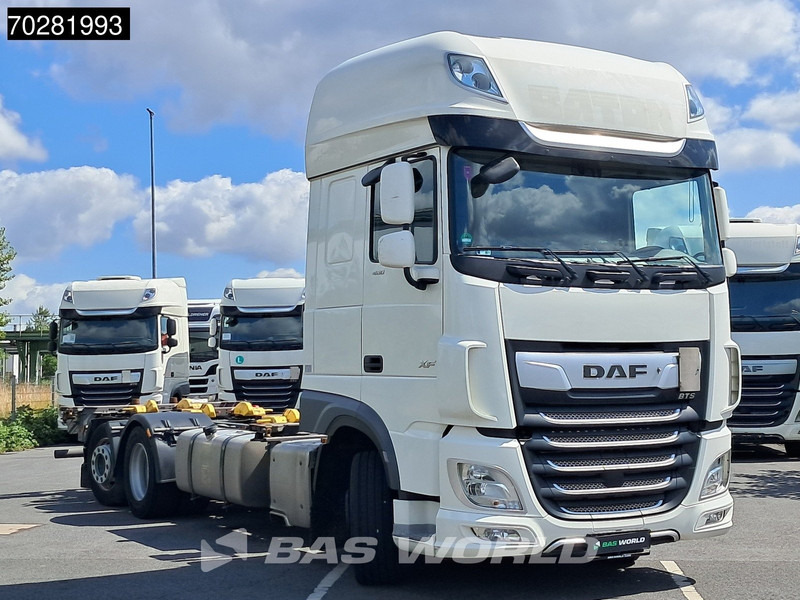 DAF XF 480 6X2 SSC Retarder 2xTanks Lift-Lenkachse ACC Euro 6 - Transporter kontejnera/ Kamion s izmjenjivim sanducima: slika DAF XF 480 6X2 SSC Retarder 2xTanks Lift-Lenkachse ACC Euro 6 - Transporter kontejnera/ Kamion s izmjenjivim sanducima DAF XF 480 6X2 SSC Retarder 2xTanks Lift-Lenkachse ACC Euro 6 - Transporter kontejnera/ Kamion s izmjenjivim sanducima: slika DAF XF 480 6X2 SSC Retarder 2xTanks Lift-Lenkachse ACC Euro 6 - Transporter kontejnera/ Kamion s izmjenjivim sanducima