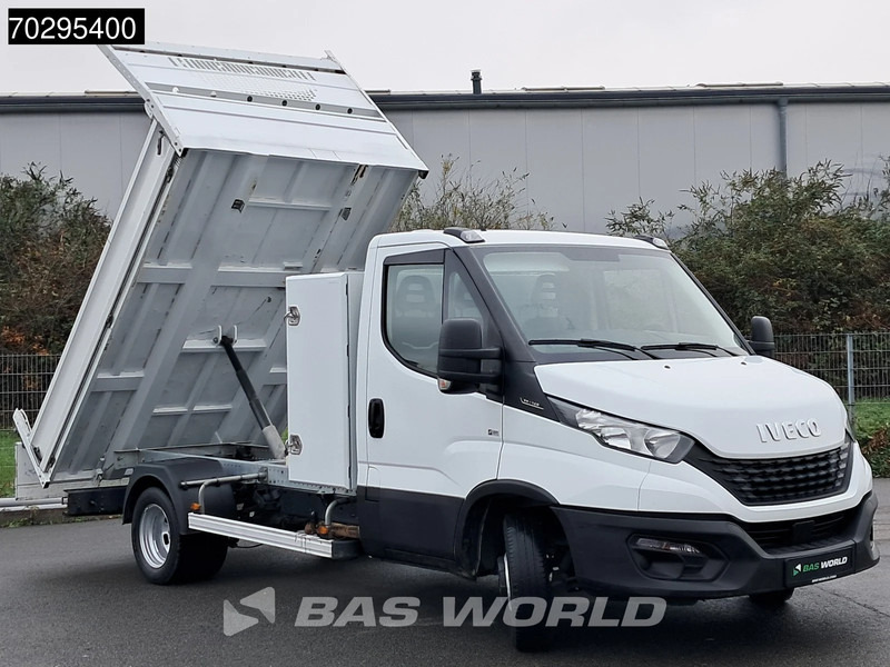 Iveco Daily 35C14 Kipper Doppelbereifung 3,5t AHK Klima Tempomat Euro6 Tipper Benne Kieper 2m3 A/C Towbar Cruise control - Mali kamion kiper: slika Iveco Daily 35C14 Kipper Doppelbereifung 3,5t AHK Klima Tempomat Euro6 Tipper Benne Kieper 2m3 A/C Towbar Cruise control - Mali kamion kiper Iveco Daily 35C14 Kipper Doppelbereifung 3,5t AHK Klima Tempomat Euro6 Tipper Benne Kieper 2m3 A/C Towbar Cruise control - Mali kamion kiper: slika Iveco Daily 35C14 Kipper Doppelbereifung 3,5t AHK Klima Tempomat Euro6 Tipper Benne Kieper 2m3 A/C Towbar Cruise control - Mali kamion kiper