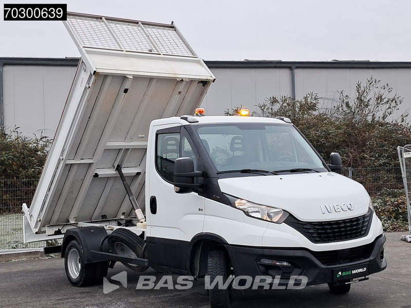 Iveco Daily 35C16 3.0L Kipper Doppelbereifung 3,5t AHK 160PS Klima Tempomat Kamera Euro6 A/C Towbar Cruise control - Mali kamion kiper: slika Iveco Daily 35C16 3.0L Kipper Doppelbereifung 3,5t AHK 160PS Klima Tempomat Kamera Euro6 A/C Towbar Cruise control - Mali kamion kiper Iveco Daily 35C16 3.0L Kipper Doppelbereifung 3,5t AHK 160PS Klima Tempomat Kamera Euro6 A/C Towbar Cruise control - Mali kamion kiper: slika Iveco Daily 35C16 3.0L Kipper Doppelbereifung 3,5t AHK 160PS Klima Tempomat Kamera Euro6 A/C Towbar Cruise control - Mali kamion kiper