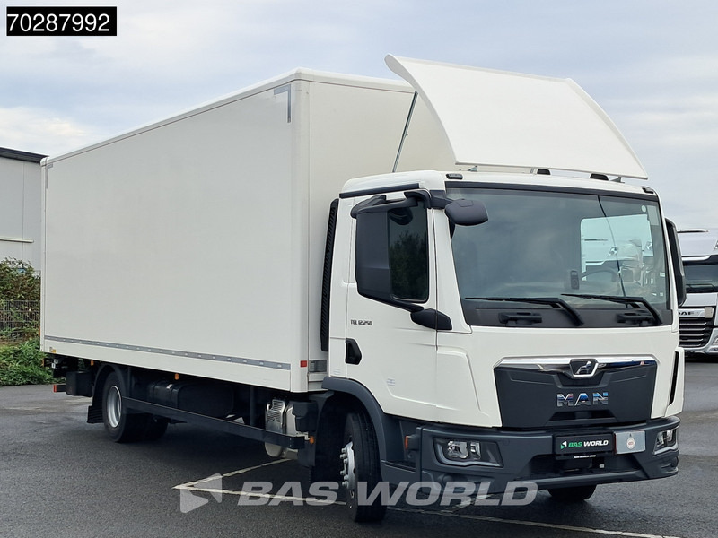 MAN TGL 12.250 4X2 12tons truck 1500kg Ladebordwand Automatic Euro 6 - Kamion sandučar: slika MAN TGL 12.250 4X2 12tons truck 1500kg Ladebordwand Automatic Euro 6 - Kamion sandučar MAN TGL 12.250 4X2 12tons truck 1500kg Ladebordwand Automatic Euro 6 - Kamion sandučar: slika MAN TGL 12.250 4X2 12tons truck 1500kg Ladebordwand Automatic Euro 6 - Kamion sandučar