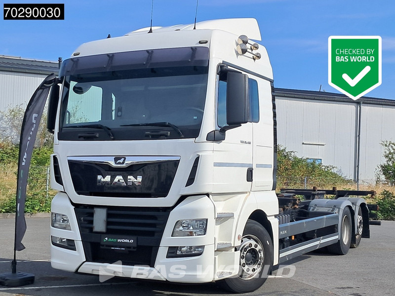 MAN TGX 26.460 6X2 BDF Liftaxle Automatic Retarder ACC Euro 6 - Transporter kontejnera/ Kamion s izmjenjivim sanducima: slika MAN TGX 26.460 6X2 BDF Liftaxle Automatic Retarder ACC Euro 6 - Transporter kontejnera/ Kamion s izmjenjivim sanducima MAN TGX 26.460 6X2 BDF Liftaxle Automatic Retarder ACC Euro 6 - Transporter kontejnera/ Kamion s izmjenjivim sanducima: slika MAN TGX 26.460 6X2 BDF Liftaxle Automatic Retarder ACC Euro 6 - Transporter kontejnera/ Kamion s izmjenjivim sanducima