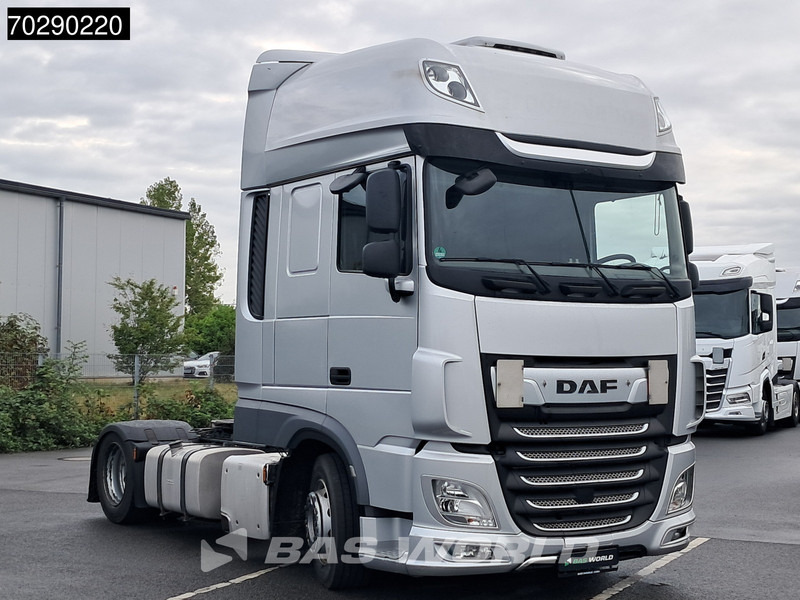 DAF XF 480 4X2 Retarder Mega Standairco 2xTanks ACC Euro 6 - Tegljač: slika DAF XF 480 4X2 Retarder Mega Standairco 2xTanks ACC Euro 6 - Tegljač DAF XF 480 4X2 Retarder Mega Standairco 2xTanks ACC Euro 6 - Tegljač: slika DAF XF 480 4X2 Retarder Mega Standairco 2xTanks ACC Euro 6 - Tegljač