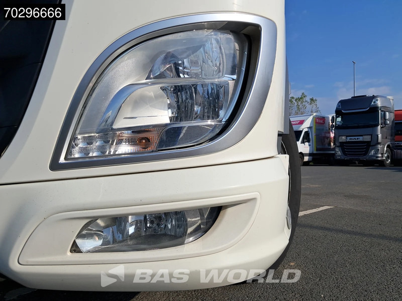 Tegljač DAF XF 480 4X2 SSC Retarder 2xTanks ACC LED Standklima Euro 6: slika Tegljač DAF XF 480 4X2 SSC Retarder 2xTanks ACC LED Standklima Euro 6 Tegljač DAF XF 480 4X2 SSC Retarder 2xTanks ACC LED Standklima Euro 6: slika Tegljač DAF XF 480 4X2 SSC Retarder 2xTanks ACC LED Standklima Euro 6