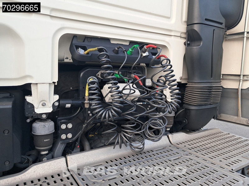 DAF XF 480 4X2 SSC Retarder 2xTanks ACC LED Standklima Euro 6 - Tegljač: slika DAF XF 480 4X2 SSC Retarder 2xTanks ACC LED Standklima Euro 6 - Tegljač DAF XF 480 4X2 SSC Retarder 2xTanks ACC LED Standklima Euro 6 - Tegljač: slika DAF XF 480 4X2 SSC Retarder 2xTanks ACC LED Standklima Euro 6 - Tegljač