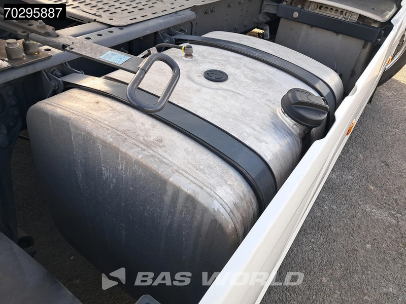 Tegljač DAF XG+ 530 4X2 Retarder 2xTanks ACC Standklima: slika Tegljač DAF XG+ 530 4X2 Retarder 2xTanks ACC Standklima