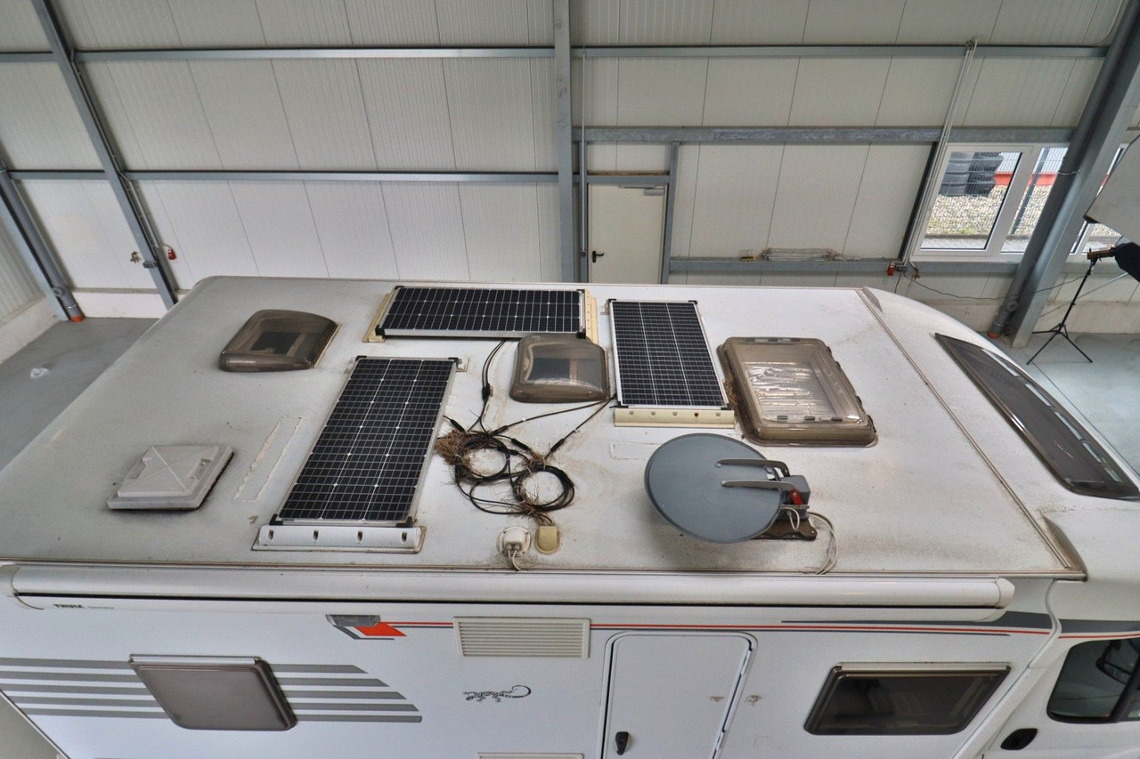 Carado T 348/Festbett+Hubbett/Klima/Markise/Finanz. - Poluintegrirani kamper: slika Carado T 348/Festbett+Hubbett/Klima/Markise/Finanz. - Poluintegrirani kamper Carado T 348/Festbett+Hubbett/Klima/Markise/Finanz. - Poluintegrirani kamper: slika Carado T 348/Festbett+Hubbett/Klima/Markise/Finanz. - Poluintegrirani kamper