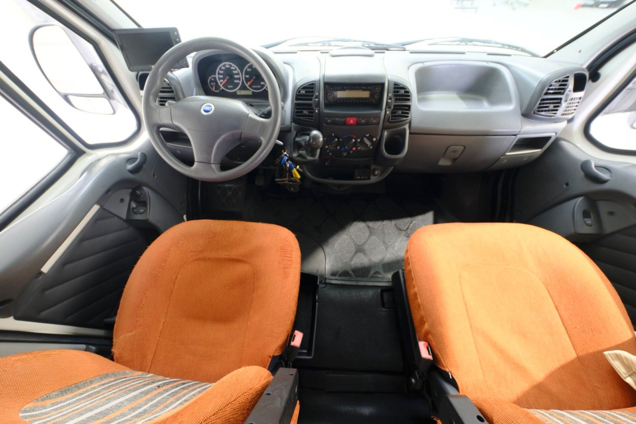 Eura Mobil A 600 HS/Rundsitzgruppe/Markise/dop.Boden/DPF - Alkoven kamper: slika Eura Mobil A 600 HS/Rundsitzgruppe/Markise/dop.Boden/DPF - Alkoven kamper Eura Mobil A 600 HS/Rundsitzgruppe/Markise/dop.Boden/DPF - Alkoven kamper: slika Eura Mobil A 600 HS/Rundsitzgruppe/Markise/dop.Boden/DPF - Alkoven kamper