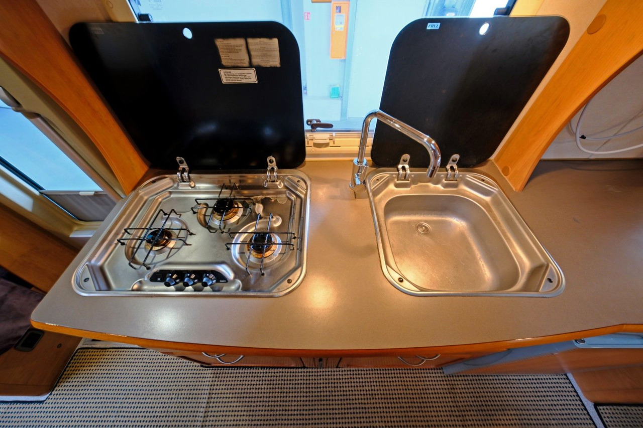 Alkoven kamper Eura Mobil A 770 HS/Rundsitzgruppe/Klima/DPF/Markise/1.Hand: slika Alkoven kamper Eura Mobil A 770 HS/Rundsitzgruppe/Klima/DPF/Markise/1.Hand