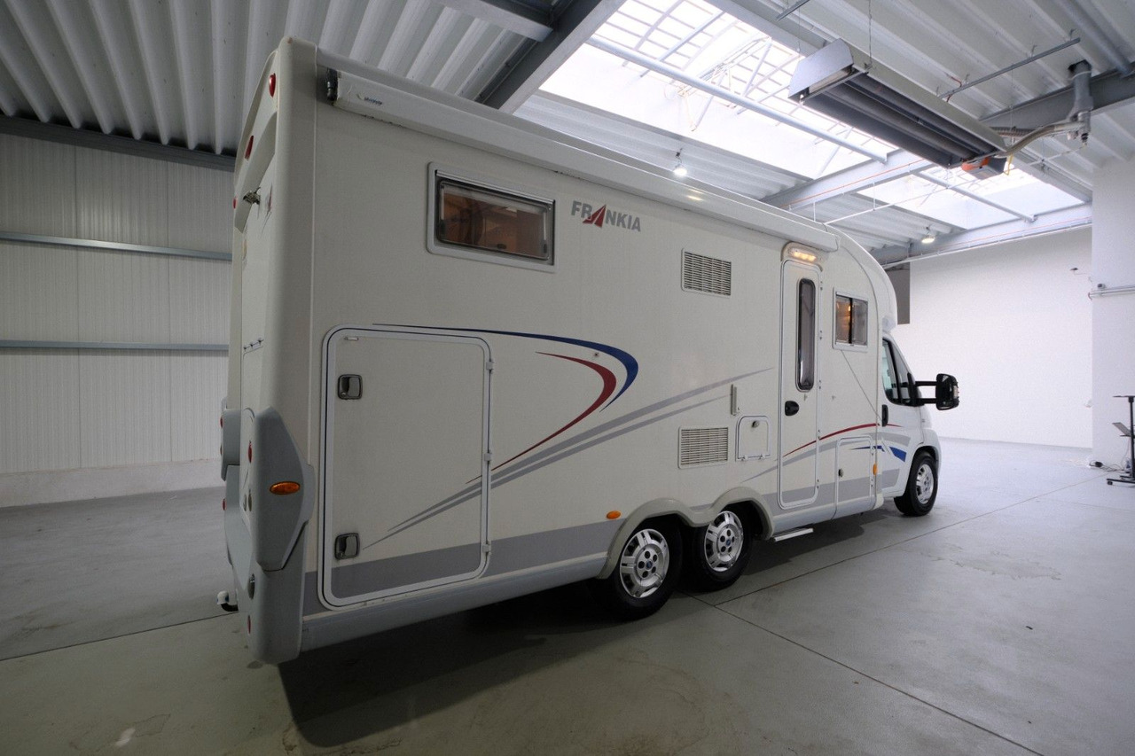 Frankia T 740 BD/Festbett/Garage/Klima/Solar/158 PS - Poluintegrirani kamper: slika Frankia T 740 BD/Festbett/Garage/Klima/Solar/158 PS - Poluintegrirani kamper Frankia T 740 BD/Festbett/Garage/Klima/Solar/158 PS - Poluintegrirani kamper: slika Frankia T 740 BD/Festbett/Garage/Klima/Solar/158 PS - Poluintegrirani kamper