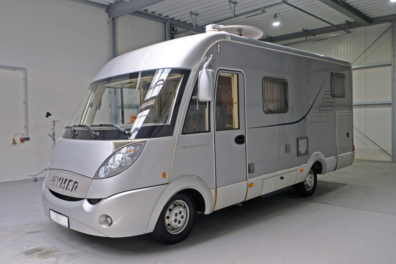 HYMER / ERIBA / HYMERCAR B 514 CL/Festbett+Hubbett/Garage/Klima/Markise - Integrirani kamper: slika HYMER / ERIBA / HYMERCAR B 514 CL/Festbett+Hubbett/Garage/Klima/Markise - Integrirani kamper HYMER / ERIBA / HYMERCAR B 514 CL/Festbett+Hubbett/Garage/Klima/Markise - Integrirani kamper: slika HYMER / ERIBA / HYMERCAR B 514 CL/Festbett+Hubbett/Garage/Klima/Markise - Integrirani kamper