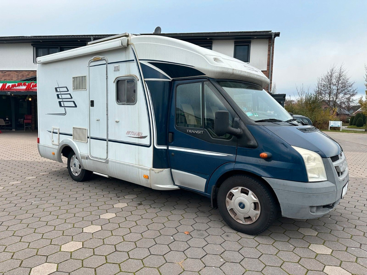 HYMER / ERIBA / HYMERCAR TRAMP T 572 CL/Festbett/Klima/Markise HYMER / ERIBA / HYMERCAR TRAMP T 572 CL/Festbett/Klima/Markise - Poluintegrirani kamper: slika HYMER / ERIBA / HYMERCAR TRAMP T 572 CL/Festbett/Klima/Markise HYMER / ERIBA / HYMERCAR TRAMP T 572 CL/Festbett/Klima/Markise - Poluintegrirani kamper HYMER / ERIBA / HYMERCAR TRAMP T 572 CL/Festbett/Klima/Markise HYMER / ERIBA / HYMERCAR TRAMP T 572 CL/Festbett/Klima/Markise - Poluintegrirani kamper: slika HYMER / ERIBA / HYMERCAR TRAMP T 572 CL/Festbett/Klima/Markise HYMER / ERIBA / HYMERCAR TRAMP T 572 CL/Festbett/Klima/Markise - Poluintegrirani kamper