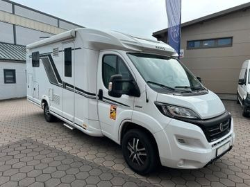 Knaus Sky TI 700 MEG Platinum Selection/Einzelbetten - Poluintegrirani kamper: slika Knaus Sky TI 700 MEG Platinum Selection/Einzelbetten - Poluintegrirani kamper Knaus Sky TI 700 MEG Platinum Selection/Einzelbetten - Poluintegrirani kamper: slika Knaus Sky TI 700 MEG Platinum Selection/Einzelbetten - Poluintegrirani kamper