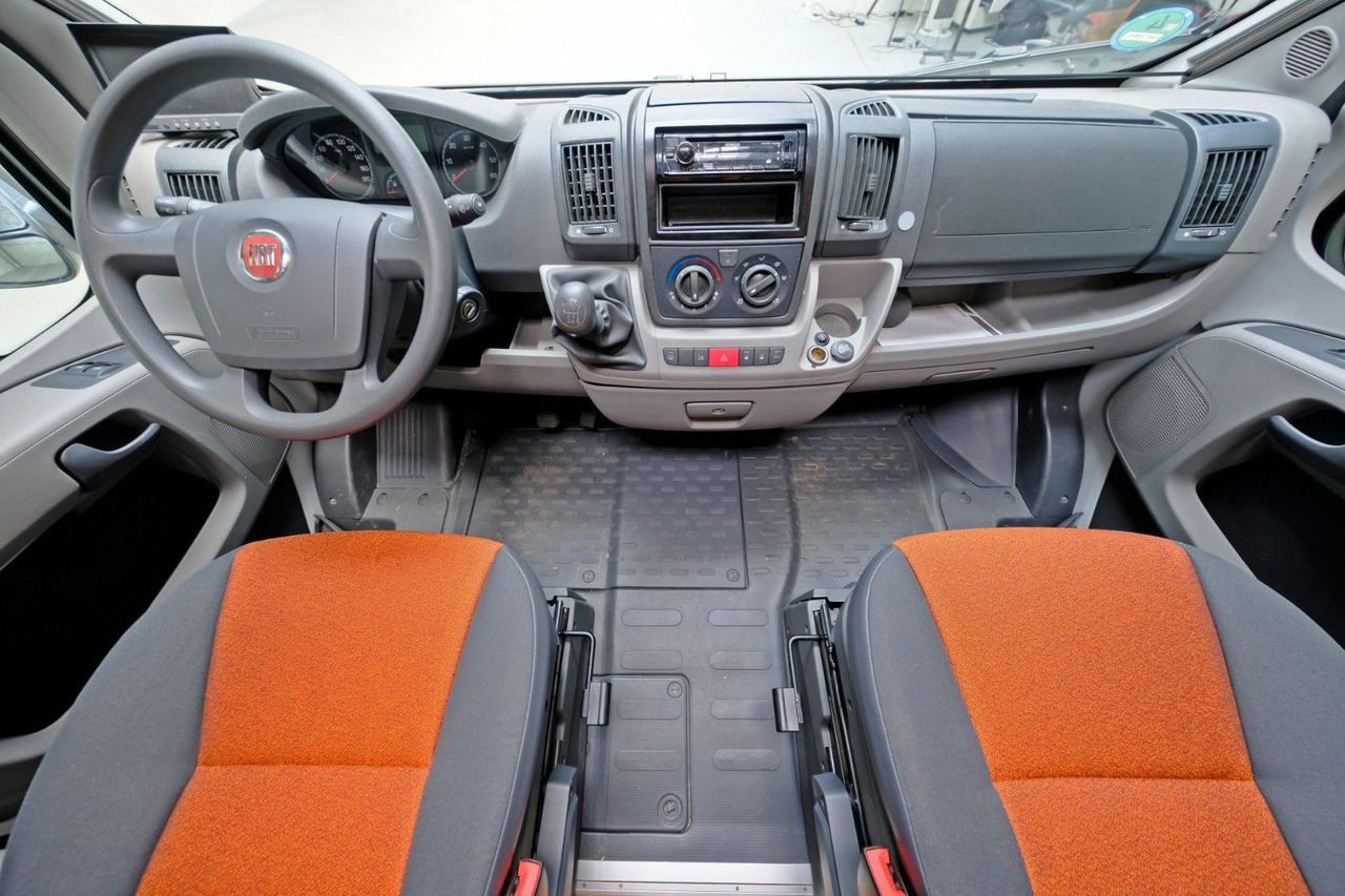 Knaus Sport Ti 700 MEG/Einzelbetten/Garage/Klima/Marki - Poluintegrirani kamper: slika Knaus Sport Ti 700 MEG/Einzelbetten/Garage/Klima/Marki - Poluintegrirani kamper Knaus Sport Ti 700 MEG/Einzelbetten/Garage/Klima/Marki - Poluintegrirani kamper: slika Knaus Sport Ti 700 MEG/Einzelbetten/Garage/Klima/Marki - Poluintegrirani kamper