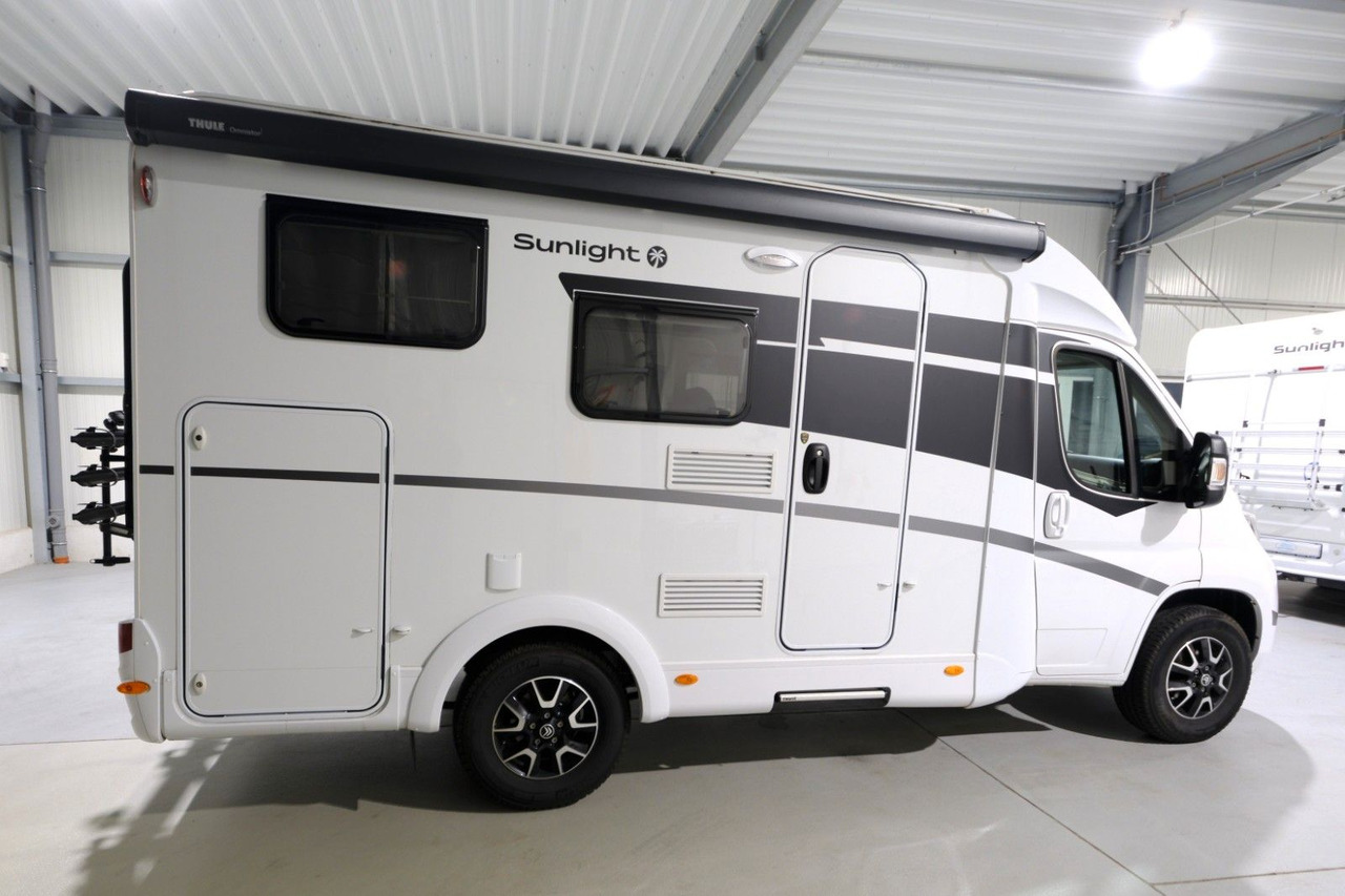 Sunlight V 60 Adventure Edition/Festbett/Garage/Klima/TOP - Poluintegrirani kamper: slika Sunlight V 60 Adventure Edition/Festbett/Garage/Klima/TOP - Poluintegrirani kamper Sunlight V 60 Adventure Edition/Festbett/Garage/Klima/TOP - Poluintegrirani kamper: slika Sunlight V 60 Adventure Edition/Festbett/Garage/Klima/TOP - Poluintegrirani kamper