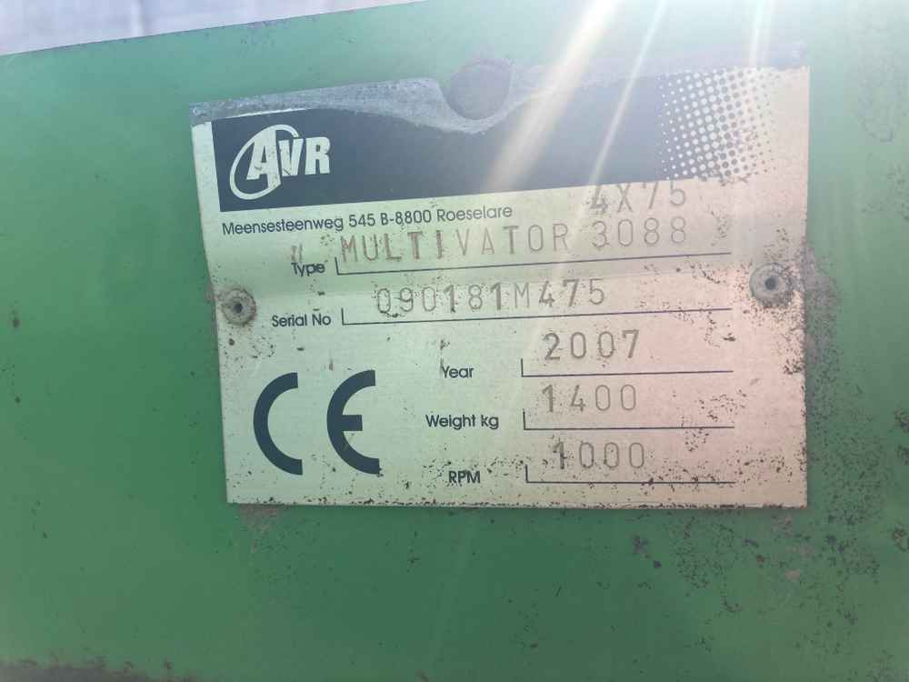 AVR AVR - Multivator - Kombajn: slika AVR AVR - Multivator - Kombajn AVR AVR - Multivator - Kombajn: slika AVR AVR - Multivator - Kombajn