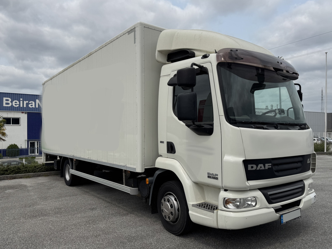 DAF LF 160 45IV - Kamion sandučar: slika DAF LF 160 45IV - Kamion sandučar DAF LF 160 45IV - Kamion sandučar: slika DAF LF 160 45IV - Kamion sandučar