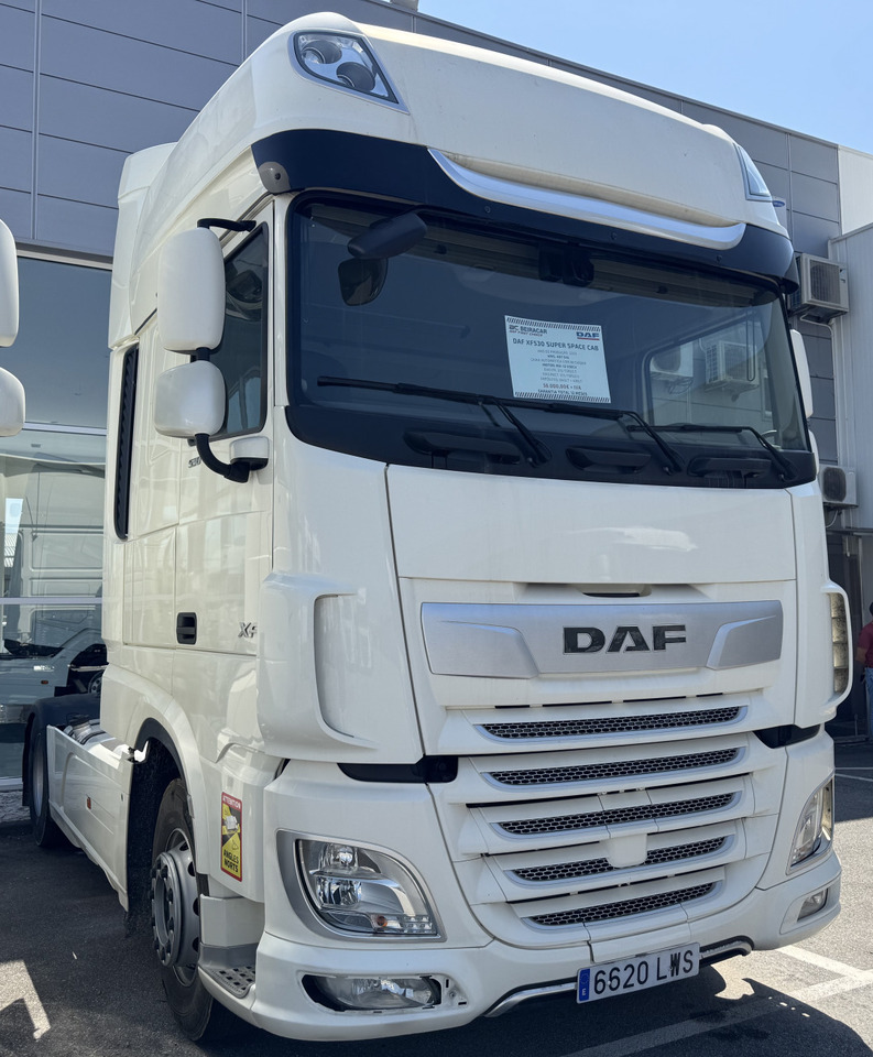 DAF XF 480 - Tegljač: slika DAF XF 480 - Tegljač DAF XF 480 - Tegljač: slika DAF XF 480 - Tegljač