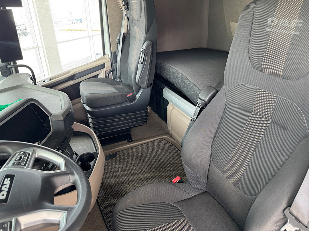 DAF XG 480 FT - Tegljač: slika DAF XG 480 FT - Tegljač DAF XG 480 FT - Tegljač: slika DAF XG 480 FT - Tegljač