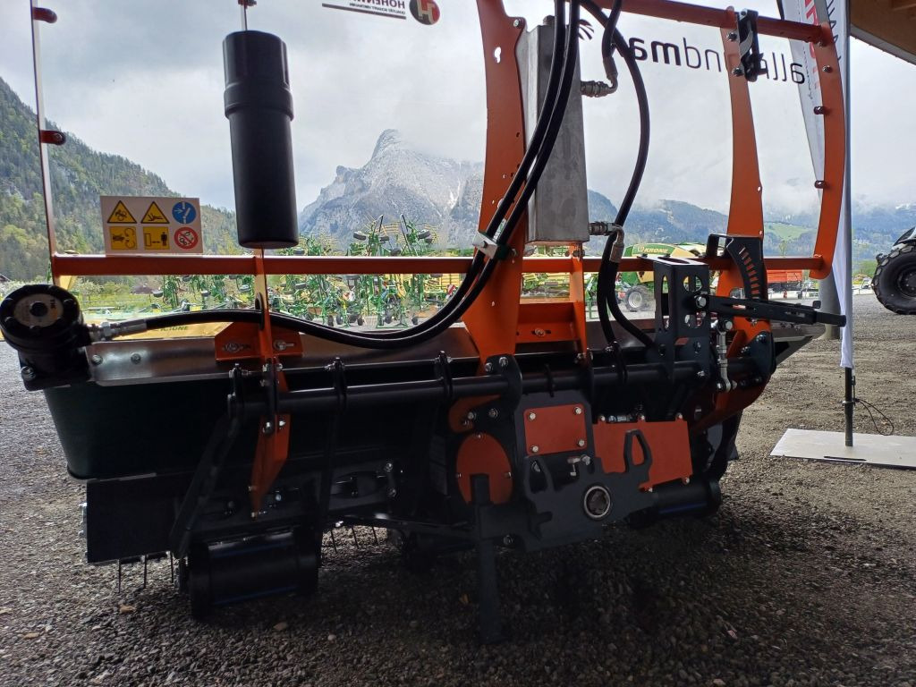 Agrartechnik Seeber AllroundMax 175cm (20854) - Oprema za prevrtanje sijena: slika Agrartechnik Seeber AllroundMax 175cm (20854) - Oprema za prevrtanje sijena Agrartechnik Seeber AllroundMax 175cm (20854) - Oprema za prevrtanje sijena: slika Agrartechnik Seeber AllroundMax 175cm (20854) - Oprema za prevrtanje sijena
