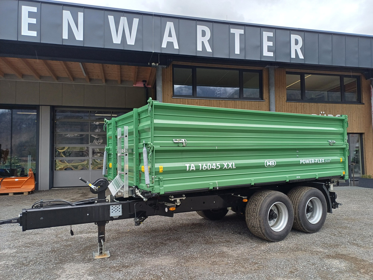 Brantner TA 16045 XXL (22963) - Nagibna prikolica za poljoprivredna gospodarstva/ Istovarivač: slika Brantner TA 16045 XXL (22963) - Nagibna prikolica za poljoprivredna gospodarstva/ Istovarivač Brantner TA 16045 XXL (22963) - Nagibna prikolica za poljoprivredna gospodarstva/ Istovarivač: slika Brantner TA 16045 XXL (22963) - Nagibna prikolica za poljoprivredna gospodarstva/ Istovarivač