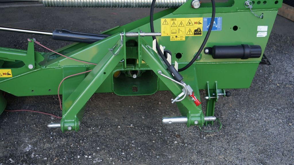 Krone EasyCut R 320 (20705) - Kosilica: slika Krone EasyCut R 320 (20705) - Kosilica Krone EasyCut R 320 (20705) - Kosilica: slika Krone EasyCut R 320 (20705) - Kosilica
