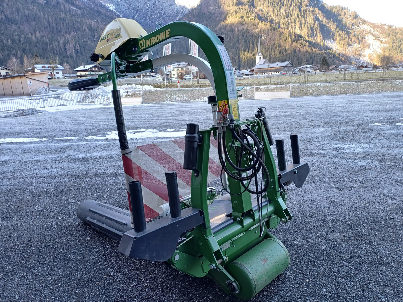 Krone Easywrap 150 (22488) - Omotač bala: slika Krone Easywrap 150 (22488) - Omotač bala Krone Easywrap 150 (22488) - Omotač bala: slika Krone Easywrap 150 (22488) - Omotač bala