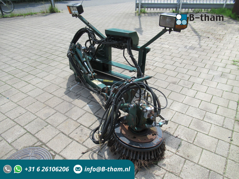 Burtec Borstelarm aanbouw - Metla za Namjenska/ Posebna vozila: slika Burtec Borstelarm aanbouw - Metla za Namjenska/ Posebna vozila Burtec Borstelarm aanbouw - Metla za Namjenska/ Posebna vozila: slika Burtec Borstelarm aanbouw - Metla za Namjenska/ Posebna vozila