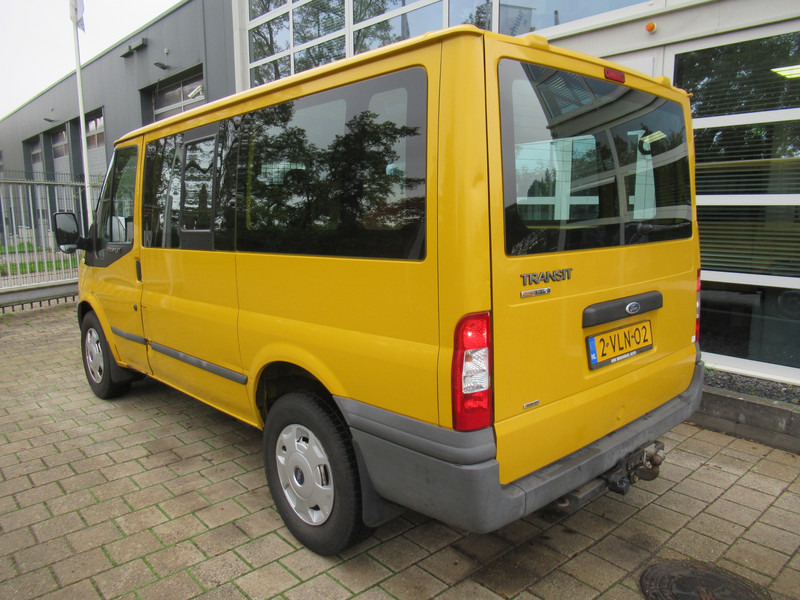 Ford Transit 140T330S 2.4 TDCI 103KW AWD 4x4 4WD - Mali kombi: slika Ford Transit 140T330S 2.4 TDCI 103KW AWD 4x4 4WD - Mali kombi Ford Transit 140T330S 2.4 TDCI 103KW AWD 4x4 4WD - Mali kombi: slika Ford Transit 140T330S 2.4 TDCI 103KW AWD 4x4 4WD - Mali kombi