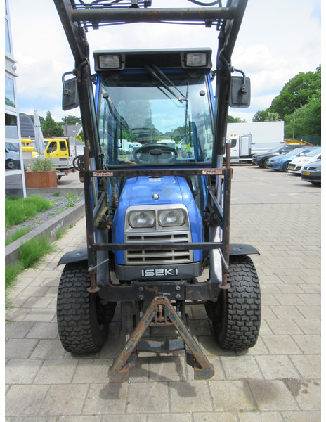 Iseki TF321H 4x4 + Cabine + Voorlader + Fronthef - Traktor: slika Iseki TF321H 4x4 + Cabine + Voorlader + Fronthef - Traktor Iseki TF321H 4x4 + Cabine + Voorlader + Fronthef - Traktor: slika Iseki TF321H 4x4 + Cabine + Voorlader + Fronthef - Traktor