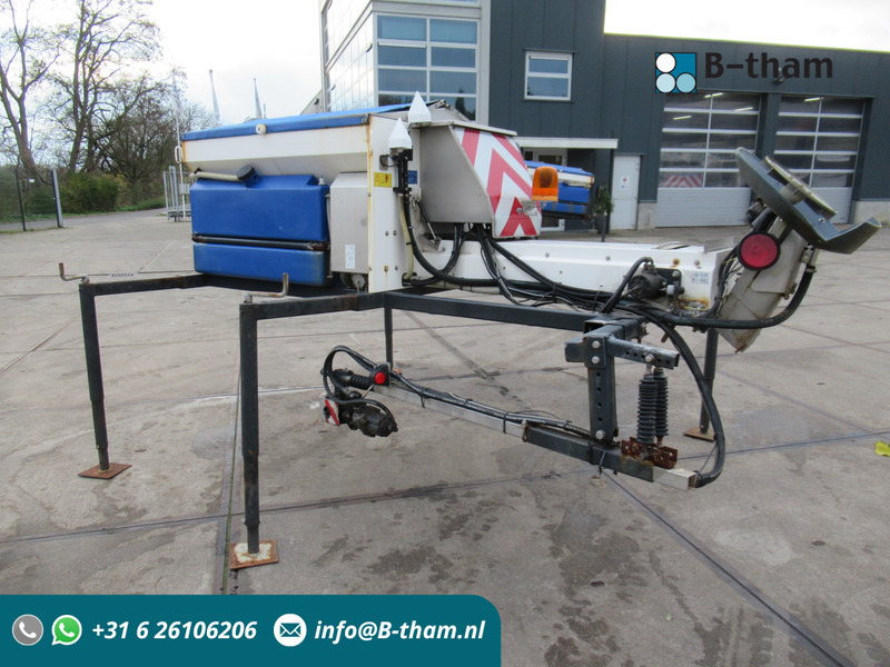 NIDO STRATOS B08-24 PALN Rotopower 0,8m3 + 350L. Salzstreuer Saltspreader Zoutstrooier - Posipač pijeska/ Soli: slika NIDO STRATOS B08-24 PALN Rotopower 0,8m3 + 350L. Salzstreuer Saltspreader Zoutstrooier - Posipač pijeska/ Soli NIDO STRATOS B08-24 PALN Rotopower 0,8m3 + 350L. Salzstreuer Saltspreader Zoutstrooier - Posipač pijeska/ Soli: slika NIDO STRATOS B08-24 PALN Rotopower 0,8m3 + 350L. Salzstreuer Saltspreader Zoutstrooier - Posipač pijeska/ Soli