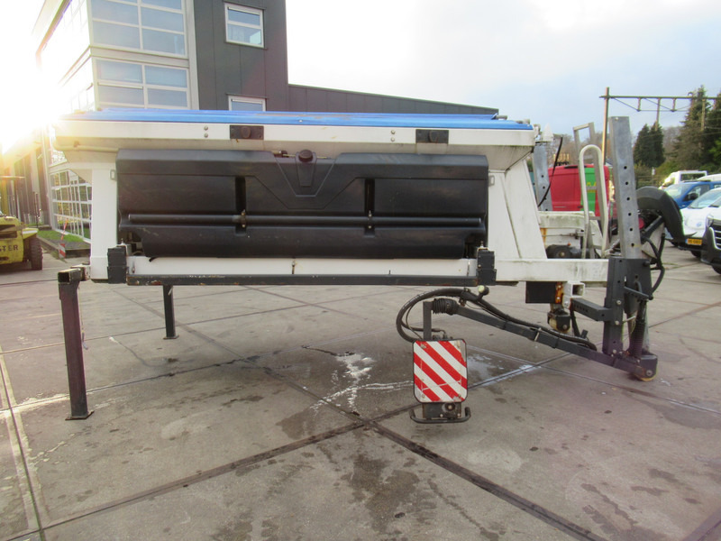 NIDO STRATOS B40-36 PALN Rotopower 4m3 + 2.200L Salzstreuer Saltspreader Zoutstrooier - Posipač pijeska/ Soli: slika NIDO STRATOS B40-36 PALN Rotopower 4m3 + 2.200L Salzstreuer Saltspreader Zoutstrooier - Posipač pijeska/ Soli NIDO STRATOS B40-36 PALN Rotopower 4m3 + 2.200L Salzstreuer Saltspreader Zoutstrooier - Posipač pijeska/ Soli: slika NIDO STRATOS B40-36 PALN Rotopower 4m3 + 2.200L Salzstreuer Saltspreader Zoutstrooier - Posipač pijeska/ Soli