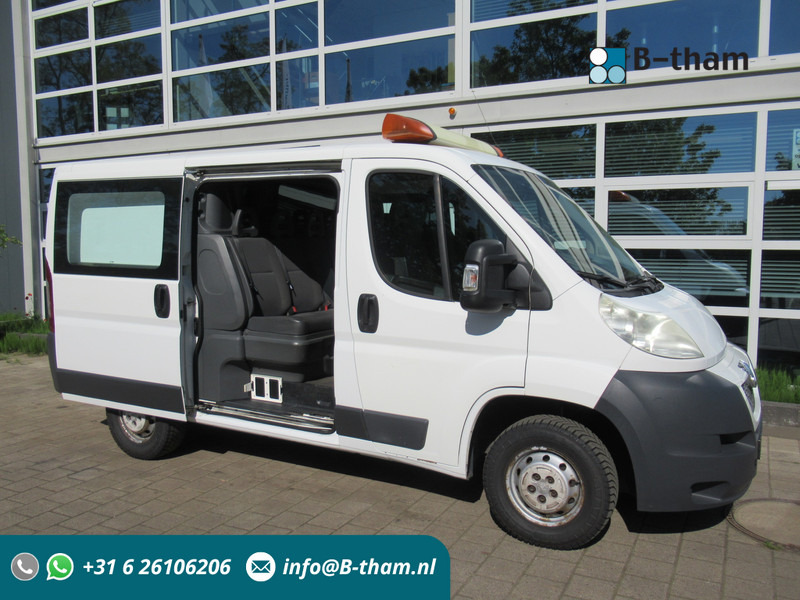 Peugeot Boxer 330 2.2 HDI 96KW L1H1 DOKA Dubbelcabine AIRCO P+ - Mali kombi, Dostavno vozilo s dvostrukom kabinom: slika Peugeot Boxer 330 2.2 HDI 96KW L1H1 DOKA Dubbelcabine AIRCO P+ - Mali kombi, Dostavno vozilo s dvostrukom kabinom Peugeot Boxer 330 2.2 HDI 96KW L1H1 DOKA Dubbelcabine AIRCO P+ - Mali kombi, Dostavno vozilo s dvostrukom kabinom: slika Peugeot Boxer 330 2.2 HDI 96KW L1H1 DOKA Dubbelcabine AIRCO P+ - Mali kombi, Dostavno vozilo s dvostrukom kabinom