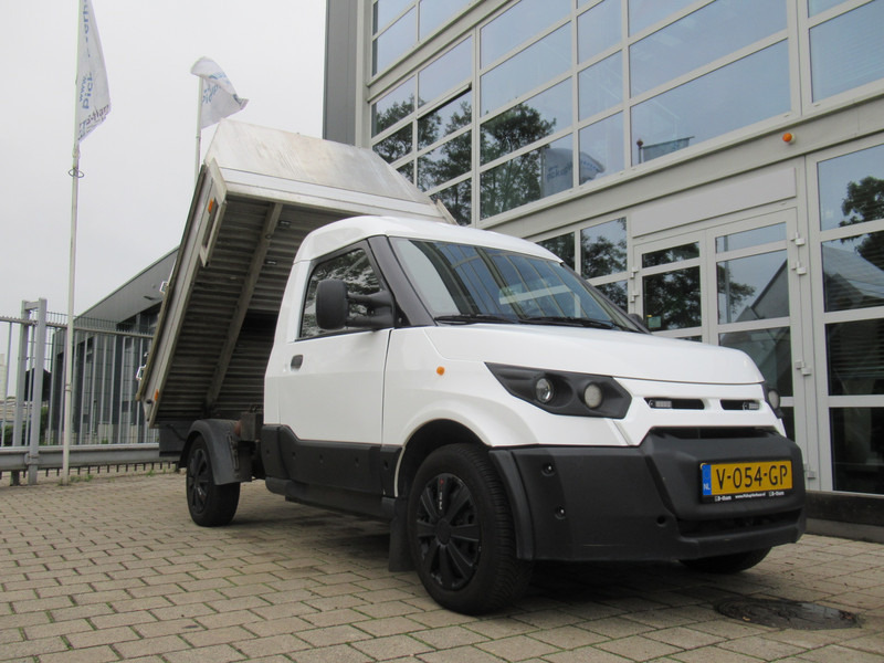 Streetscooter Work Kipper Platform - PICKUP Veegvuil - Mali kamion kiper, Električno dostavno vozilo: slika Streetscooter Work Kipper Platform - PICKUP Veegvuil - Mali kamion kiper, Električno dostavno vozilo Streetscooter Work Kipper Platform - PICKUP Veegvuil - Mali kamion kiper, Električno dostavno vozilo: slika Streetscooter Work Kipper Platform - PICKUP Veegvuil - Mali kamion kiper, Električno dostavno vozilo