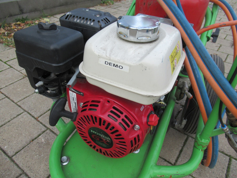 Weed Control Air Trolly Pack Onkruidbrander LPG Mobiel - Oprema za vrt: slika Weed Control Air Trolly Pack Onkruidbrander LPG Mobiel - Oprema za vrt Weed Control Air Trolly Pack Onkruidbrander LPG Mobiel - Oprema za vrt: slika Weed Control Air Trolly Pack Onkruidbrander LPG Mobiel - Oprema za vrt