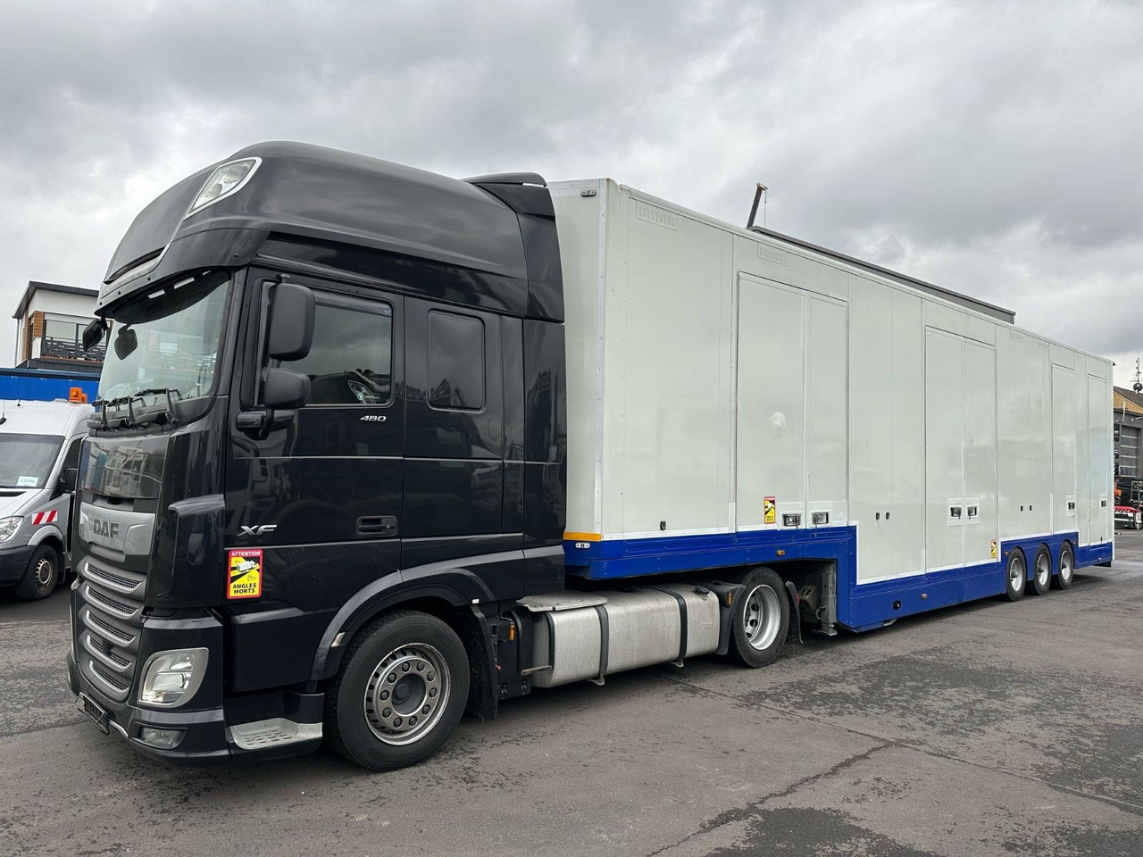 DAF XF 480 + KTT Geschlossener Autotransp.*Winde* - Autotransporter: slika DAF XF 480 + KTT Geschlossener Autotransp.*Winde* - Autotransporter DAF XF 480 + KTT Geschlossener Autotransp.*Winde* - Autotransporter: slika DAF XF 480 + KTT Geschlossener Autotransp.*Winde* - Autotransporter