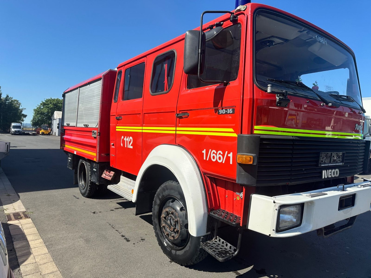 Magirus Deutz 90-16 / DoKa/4x4; Allrad/5-Gang/ 7,5t/Tüv - Dostavno vozilo, Dostavno vozilo s dvostrukom kabinom: slika Magirus Deutz 90-16 / DoKa/4x4; Allrad/5-Gang/ 7,5t/Tüv - Dostavno vozilo, Dostavno vozilo s dvostrukom kabinom Magirus Deutz 90-16 / DoKa/4x4; Allrad/5-Gang/ 7,5t/Tüv - Dostavno vozilo, Dostavno vozilo s dvostrukom kabinom: slika Magirus Deutz 90-16 / DoKa/4x4; Allrad/5-Gang/ 7,5t/Tüv - Dostavno vozilo, Dostavno vozilo s dvostrukom kabinom