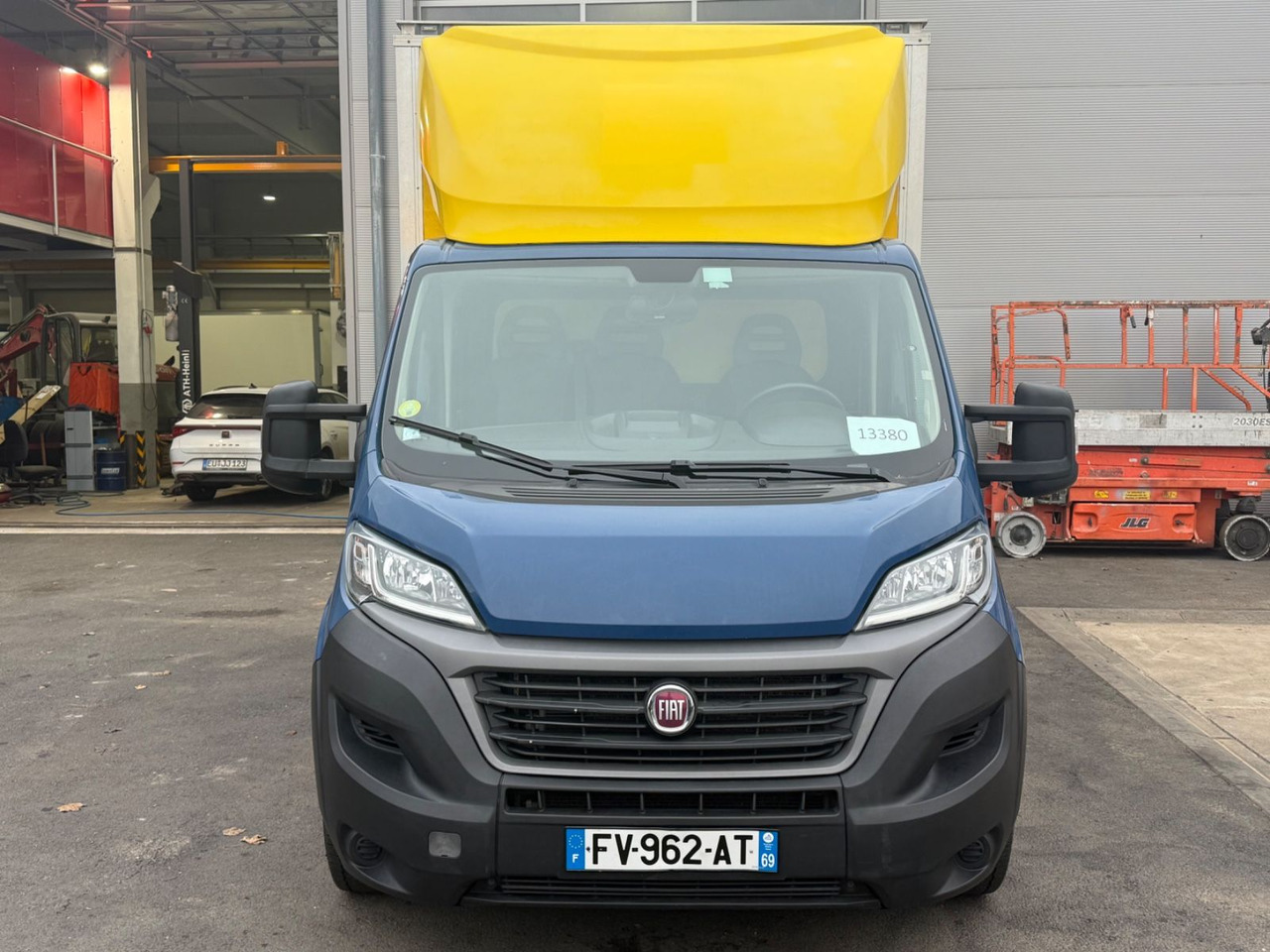 Fiat Ducato CC Maxi 3.5 2.3MJT, Koffer, Lbw - Dostavno vozilo sa zatvorenim sandukom: slika Fiat Ducato CC Maxi 3.5 2.3MJT, Koffer, Lbw - Dostavno vozilo sa zatvorenim sandukom Fiat Ducato CC Maxi 3.5 2.3MJT, Koffer, Lbw - Dostavno vozilo sa zatvorenim sandukom: slika Fiat Ducato CC Maxi 3.5 2.3MJT, Koffer, Lbw - Dostavno vozilo sa zatvorenim sandukom