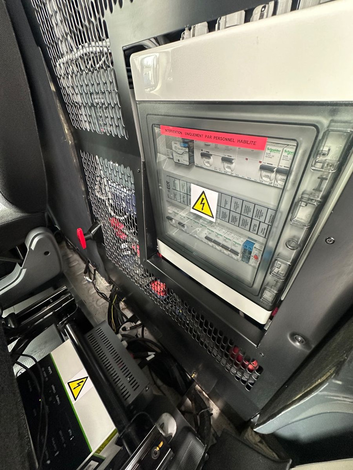 Dostavno vozilo hladnjača Fiat Ducato Isberg Pharma-Kühler -30°C/4°C/22°C: slika Dostavno vozilo hladnjača Fiat Ducato Isberg Pharma-Kühler -30°C/4°C/22°C Dostavno vozilo hladnjača Fiat Ducato Isberg Pharma-Kühler -30°C/4°C/22°C: slika Dostavno vozilo hladnjača Fiat Ducato Isberg Pharma-Kühler -30°C/4°C/22°C