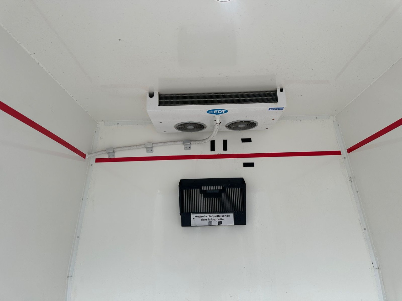 Dostavno vozilo hladnjača Fiat Ducato Isberg Pharma-Kühler -30°C/4°C/22°C: slika Dostavno vozilo hladnjača Fiat Ducato Isberg Pharma-Kühler -30°C/4°C/22°C Dostavno vozilo hladnjača Fiat Ducato Isberg Pharma-Kühler -30°C/4°C/22°C: slika Dostavno vozilo hladnjača Fiat Ducato Isberg Pharma-Kühler -30°C/4°C/22°C