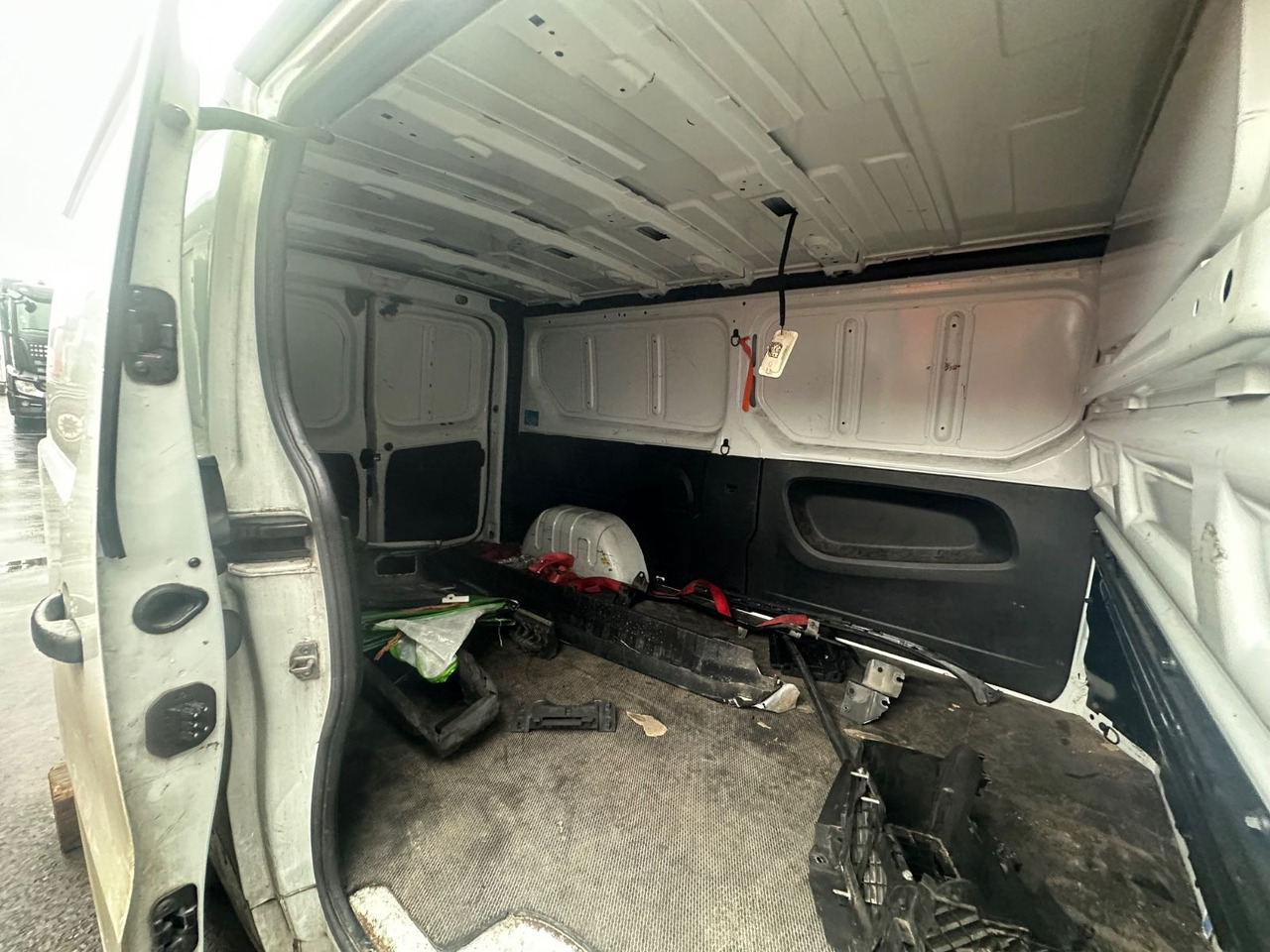 Fiat Talento Kasten L2H1 Ohne Motor u. Getriebe* - Mali kombi: slika Fiat Talento Kasten L2H1 Ohne Motor u. Getriebe* - Mali kombi Fiat Talento Kasten L2H1 Ohne Motor u. Getriebe* - Mali kombi: slika Fiat Talento Kasten L2H1 Ohne Motor u. Getriebe* - Mali kombi