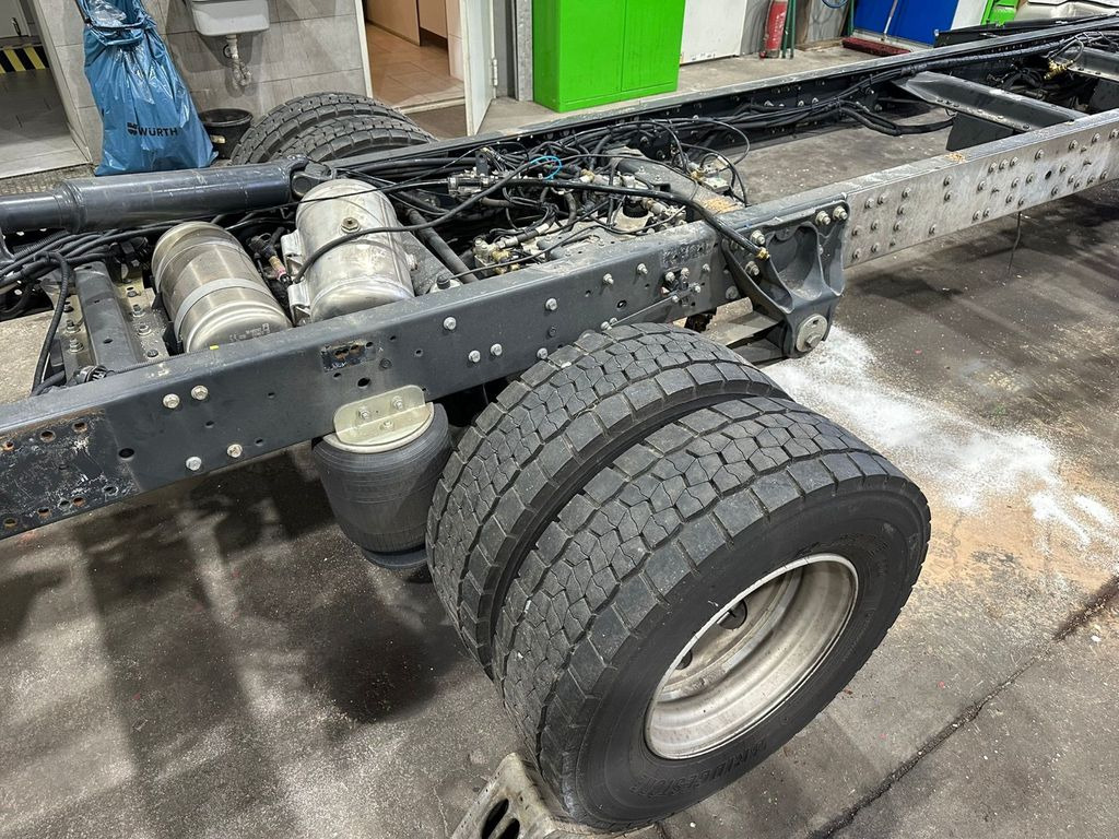 Iveco 110EL25 Unfallchassis ohne Motor/Getriebe - Okvir/ Šasija za Kamion: slika Iveco 110EL25 Unfallchassis ohne Motor/Getriebe - Okvir/ Šasija za Kamion Iveco 110EL25 Unfallchassis ohne Motor/Getriebe - Okvir/ Šasija za Kamion: slika Iveco 110EL25 Unfallchassis ohne Motor/Getriebe - Okvir/ Šasija za Kamion