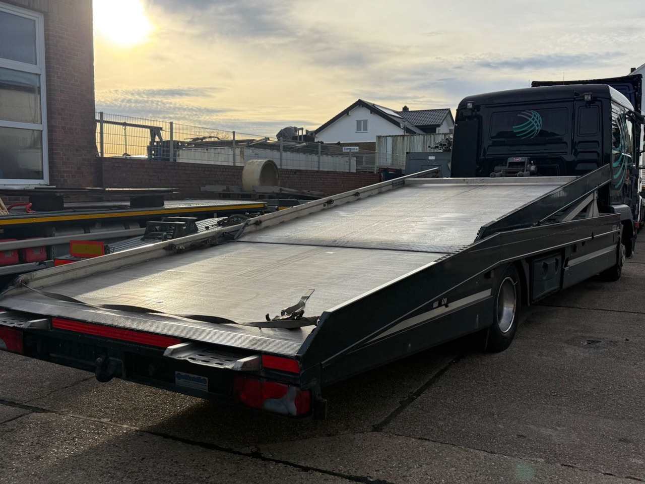 MAN TGL 8.210BL Moetefindt Doppelstock, Klima, Winde - Autotransporter: slika MAN TGL 8.210BL Moetefindt Doppelstock, Klima, Winde - Autotransporter MAN TGL 8.210BL Moetefindt Doppelstock, Klima, Winde - Autotransporter: slika MAN TGL 8.210BL Moetefindt Doppelstock, Klima, Winde - Autotransporter