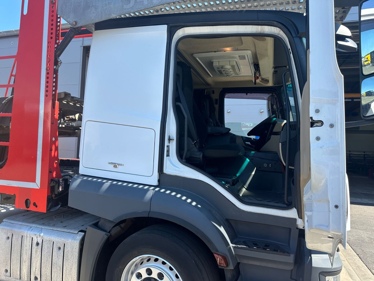 Mercedes-Benz Actros 1843 Eurolohr Lohr VDI 2700 - Autotransporter: slika Mercedes-Benz Actros 1843 Eurolohr Lohr VDI 2700 - Autotransporter Mercedes-Benz Actros 1843 Eurolohr Lohr VDI 2700 - Autotransporter: slika Mercedes-Benz Actros 1843 Eurolohr Lohr VDI 2700 - Autotransporter