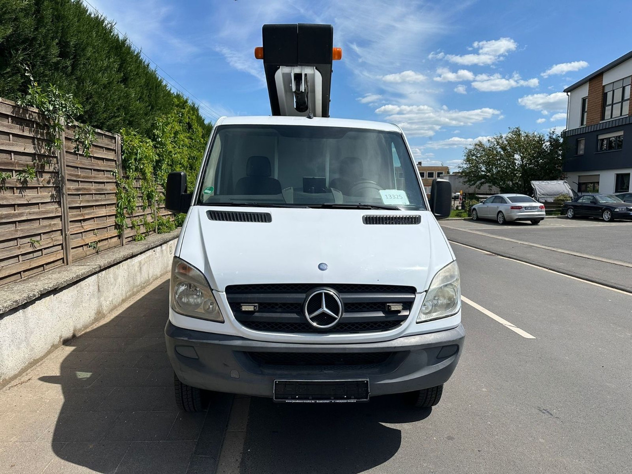 Mercedes-Benz Sprinter 515 CDI 4X4|13,2m Versailift ET-38-LFH - Podizna platforma montirana na kamion: slika Mercedes-Benz Sprinter 515 CDI 4X4|13,2m Versailift ET-38-LFH - Podizna platforma montirana na kamion Mercedes-Benz Sprinter 515 CDI 4X4|13,2m Versailift ET-38-LFH - Podizna platforma montirana na kamion: slika Mercedes-Benz Sprinter 515 CDI 4X4|13,2m Versailift ET-38-LFH - Podizna platforma montirana na kamion