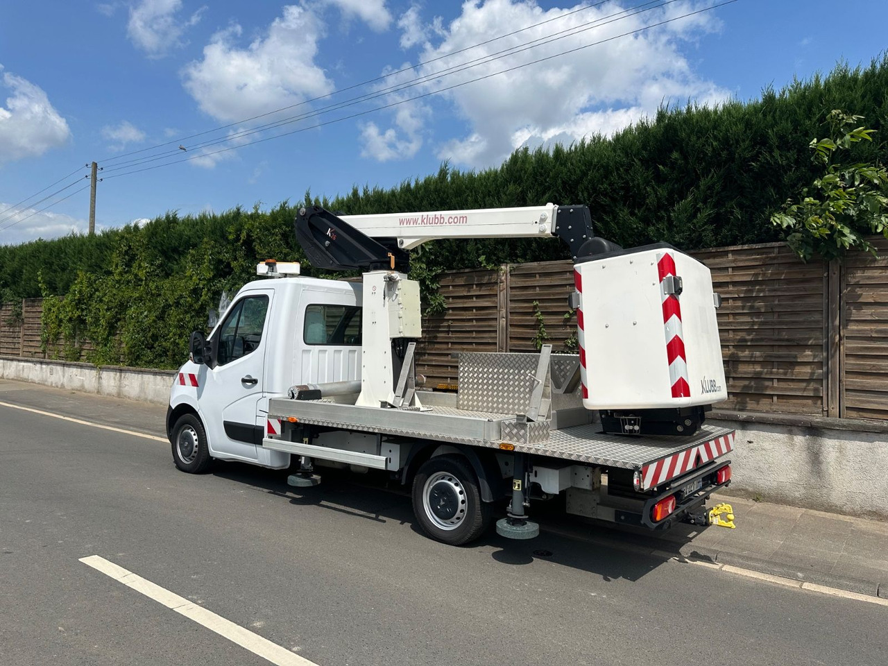 Renault Master III Steiger/11,2m/3,5t/Klubb K26/AHK - Podizna platforma montirana na kamion: slika Renault Master III Steiger/11,2m/3,5t/Klubb K26/AHK - Podizna platforma montirana na kamion Renault Master III Steiger/11,2m/3,5t/Klubb K26/AHK - Podizna platforma montirana na kamion: slika Renault Master III Steiger/11,2m/3,5t/Klubb K26/AHK - Podizna platforma montirana na kamion