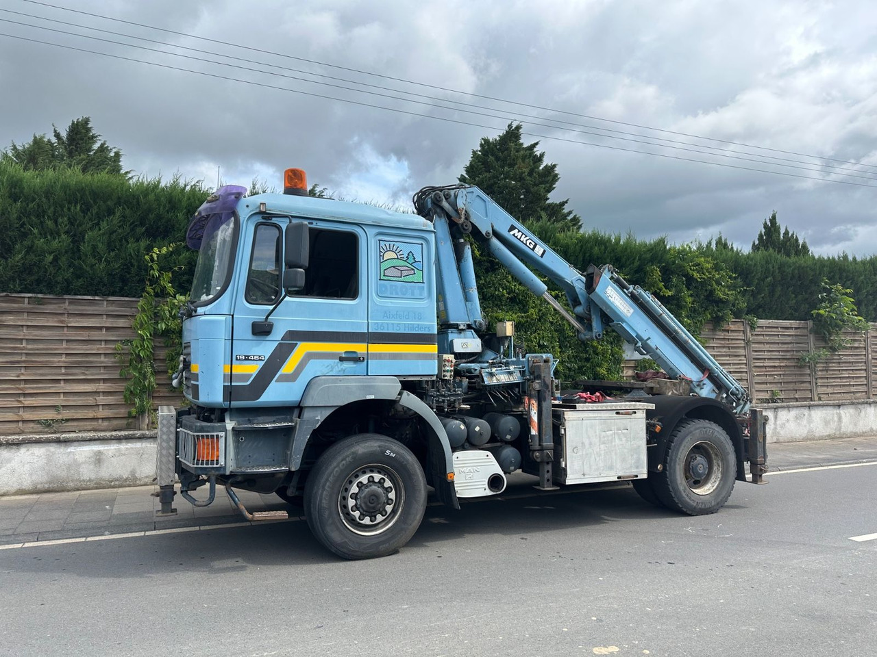 MAN F2000/19.464/4x4/defect crane/AHK - Tegljač: slika MAN F2000/19.464/4x4/defect crane/AHK - Tegljač MAN F2000/19.464/4x4/defect crane/AHK - Tegljač: slika MAN F2000/19.464/4x4/defect crane/AHK - Tegljač