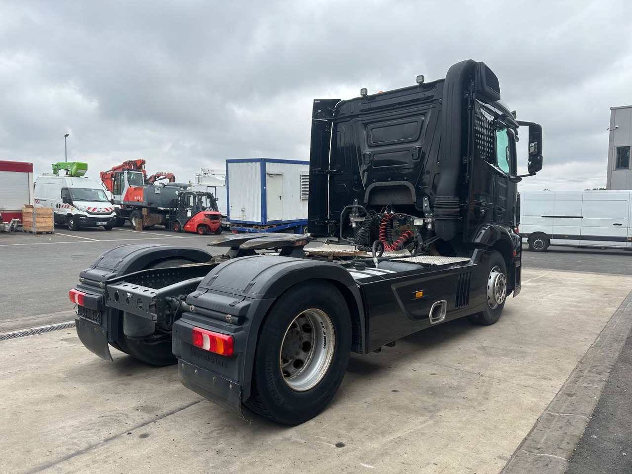 Mercedes-Benz Actros 4 1846/ Retarder/ Kipphydraulik/Top - Tegljač: slika Mercedes-Benz Actros 4 1846/ Retarder/ Kipphydraulik/Top - Tegljač Mercedes-Benz Actros 4 1846/ Retarder/ Kipphydraulik/Top - Tegljač: slika Mercedes-Benz Actros 4 1846/ Retarder/ Kipphydraulik/Top - Tegljač