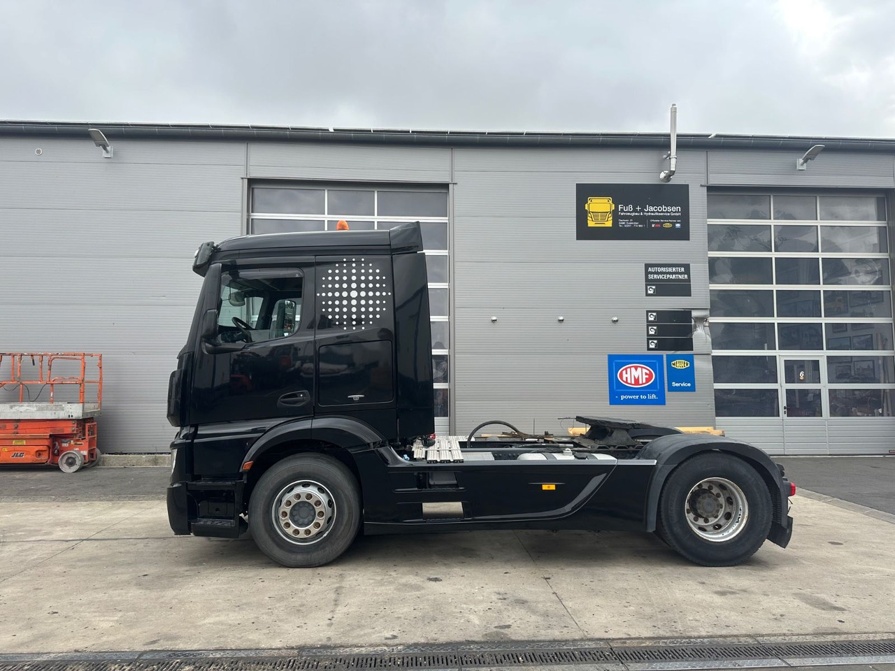 Mercedes-Benz Actros 4 1846/ Retarder/ Kipphydraulik/Top - Tegljač: slika Mercedes-Benz Actros 4 1846/ Retarder/ Kipphydraulik/Top - Tegljač Mercedes-Benz Actros 4 1846/ Retarder/ Kipphydraulik/Top - Tegljač: slika Mercedes-Benz Actros 4 1846/ Retarder/ Kipphydraulik/Top - Tegljač