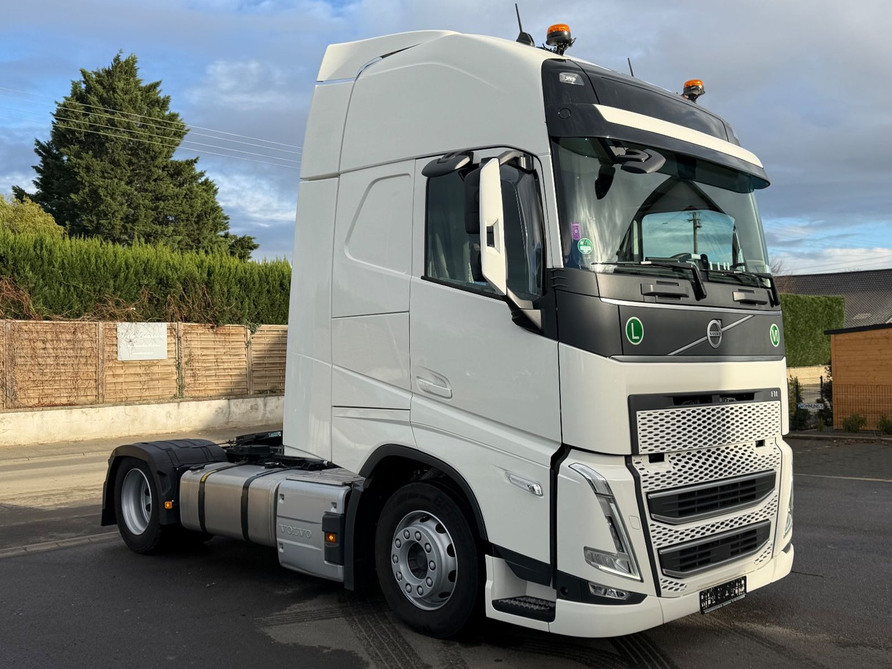 Volvo FH 460 Globetrotter XL, iSave, Lowdeck, Hub, E6 - Tegljač: slika Volvo FH 460 Globetrotter XL, iSave, Lowdeck, Hub, E6 - Tegljač Volvo FH 460 Globetrotter XL, iSave, Lowdeck, Hub, E6 - Tegljač: slika Volvo FH 460 Globetrotter XL, iSave, Lowdeck, Hub, E6 - Tegljač