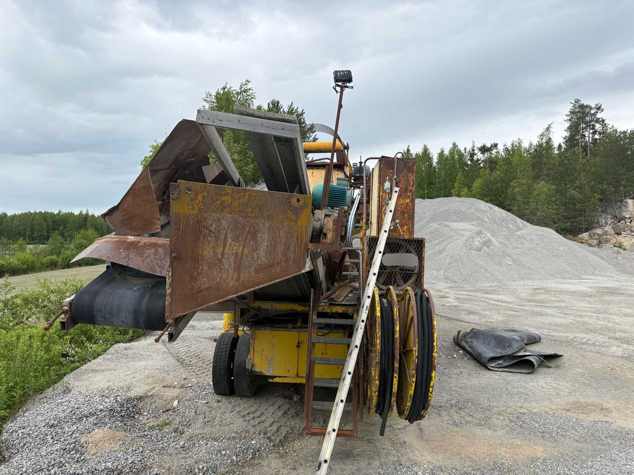 Cone crusher Lokomo BG 1810 PH - Konusna drobilica: slika Cone crusher Lokomo BG 1810 PH - Konusna drobilica Cone crusher Lokomo BG 1810 PH - Konusna drobilica: slika Cone crusher Lokomo BG 1810 PH - Konusna drobilica